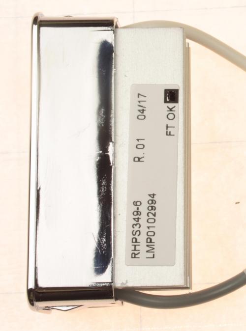 подробная фотография Elica (Элика) LMP0102994 плафон подсветки вытяжки 